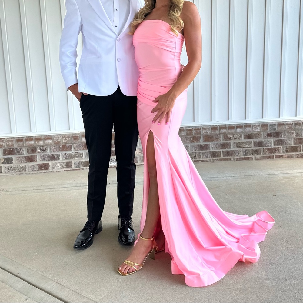Elegant Off-Shoulder Pink Prom Dress